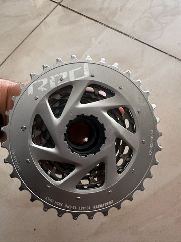 Używany Sram RED AXS XG-1290 12-Speed Cassette 2025 Drivetrain & Pedals