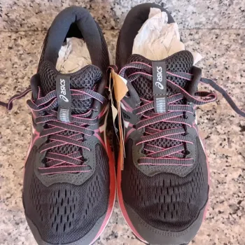 Asics Scarpe donna sportive Running Shoes usato