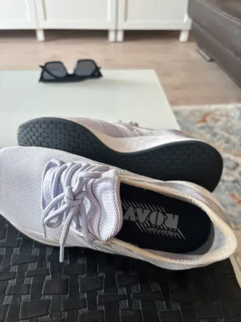 New Balance Sneakers bike usato — immagine 3 di 7