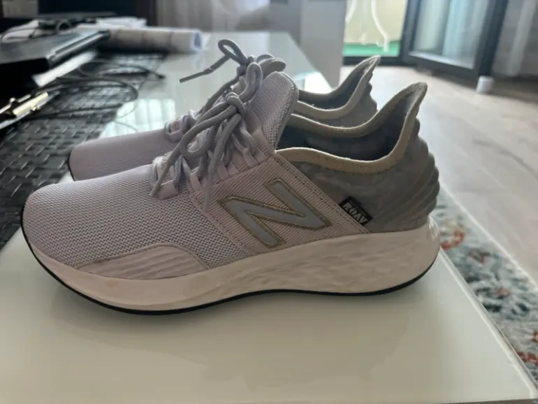 New Balance Sneakers bike usato — immagine 2 di 7