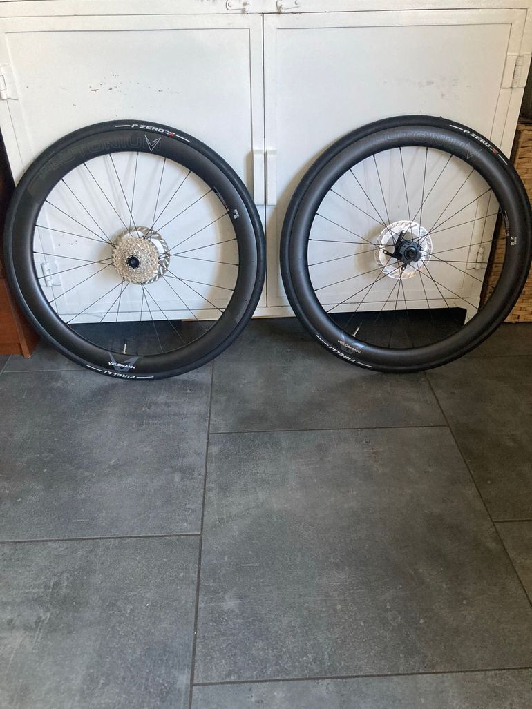 Brugt Velomann Plutonium 50mm Wheelset 2026 bike — billede 2 af 3