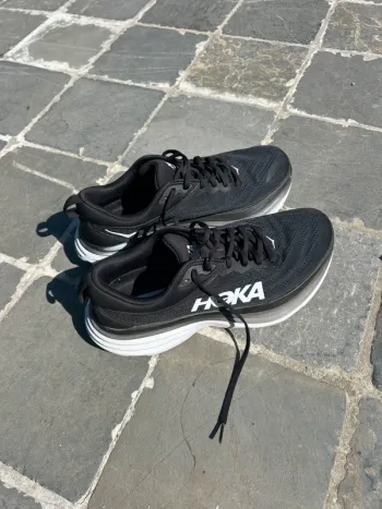 Hoka Bondi 8 bike d'occasion — image 2 sur 5
