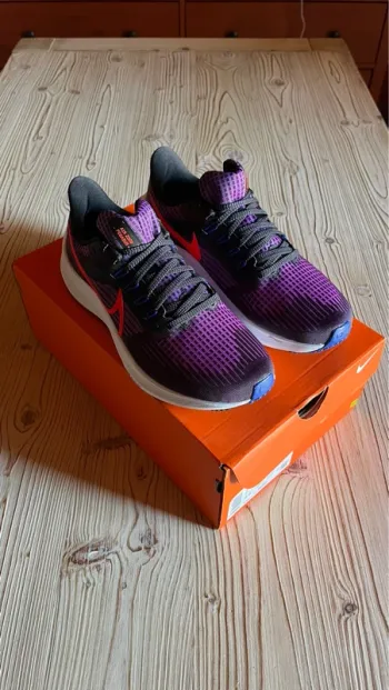 Pegasus Air Zoom 39 Running Shoes d'occasion