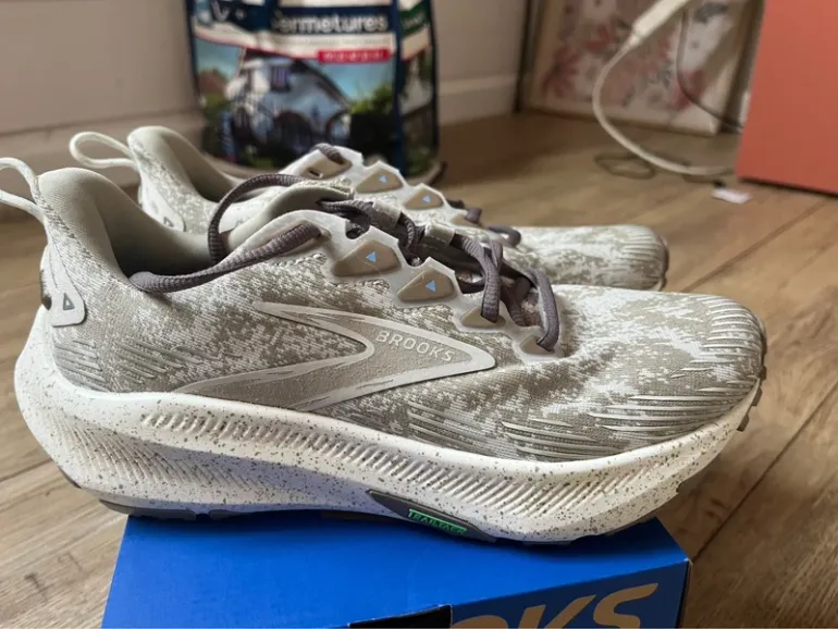 Used Brooks Ghost Trail bike — image 2 of 5