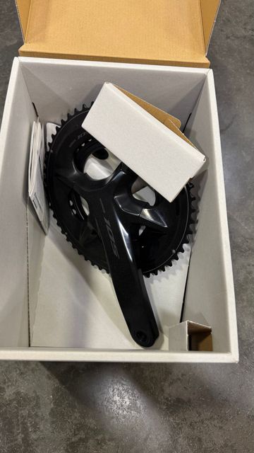 Used Shimano 105 Crankset 2026 Drivetrain & Pedals