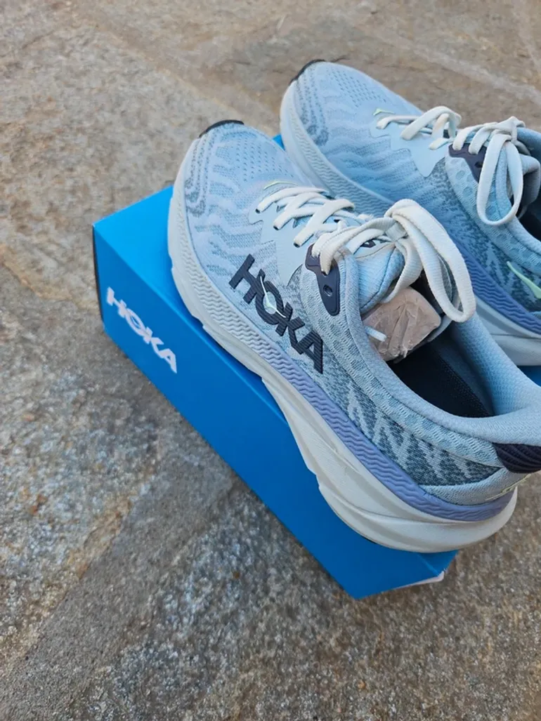 Hoka Challenger ATR 7 bike d'occasion — image 6 sur 7