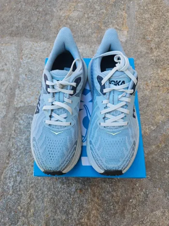 Hoka Challenger ATR 7 Running Shoes usato
