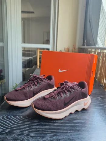 Rose Nike Running Fitness Shoes Running Shoes d'occasion