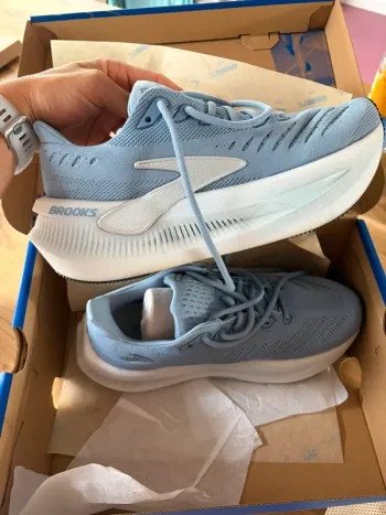 Brooks Laufschuhe Größe 39 Running Shoes d'occasion