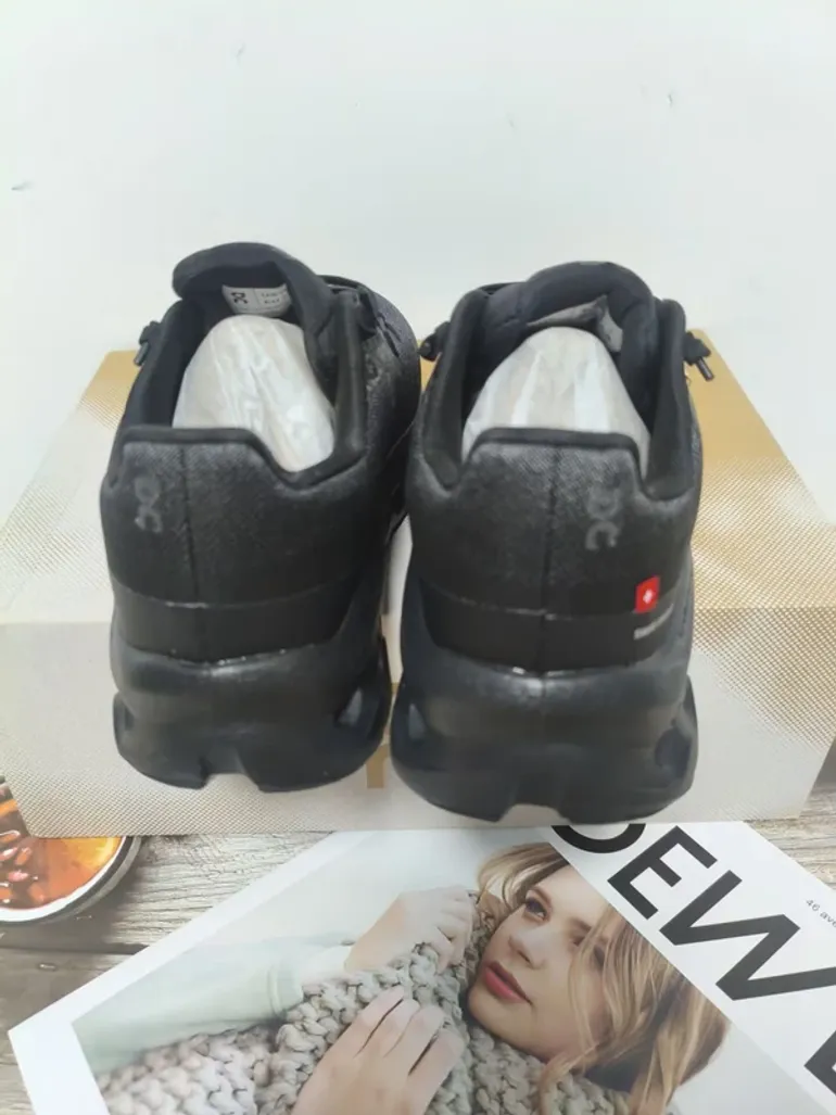 Used Time On running shoes EU 41 bike — image 3 of 8