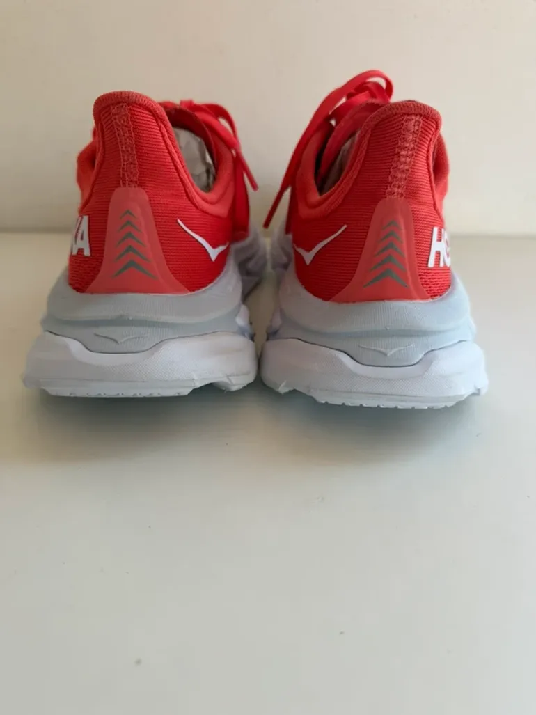 Used Hoka sneakers bike — image 4 of 5