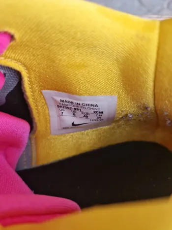 Used Nike Air Zoom Turbo bike — image 6 of 7