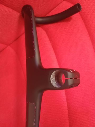 Used sl8 Integrated Handlebar bike — image 3 of 9