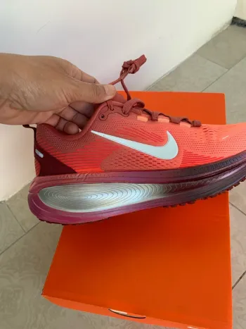 Brugt Nike Vomero 18 bike — billede 4 af 9