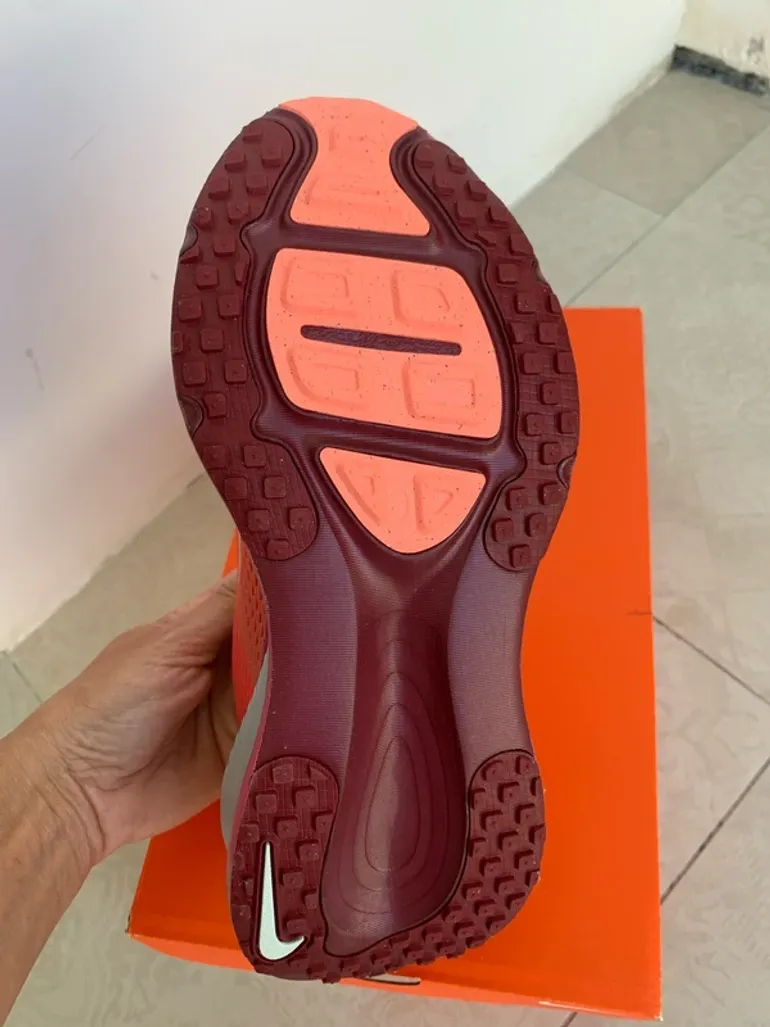 Brugt Nike Vomero 18 bike — billede 3 af 9
