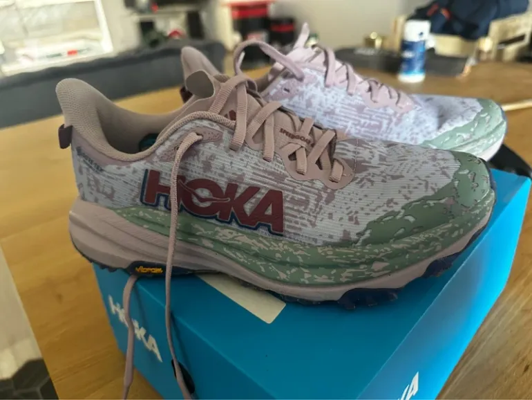 Hoka Speedgoat 6 GTX bike d'occasion — image 2 sur 5