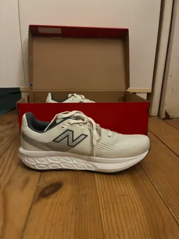 Used New Balance Sneakers bike — image 2 of 6