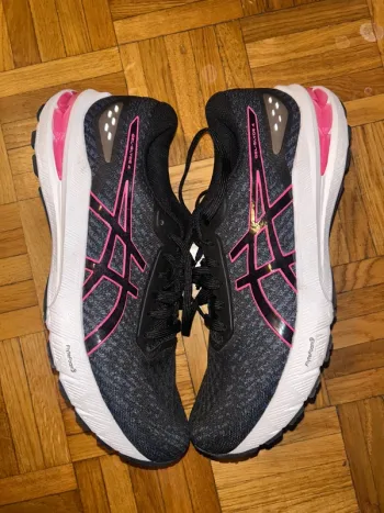Used Asics Baskets Femme bike — image 2 of 6