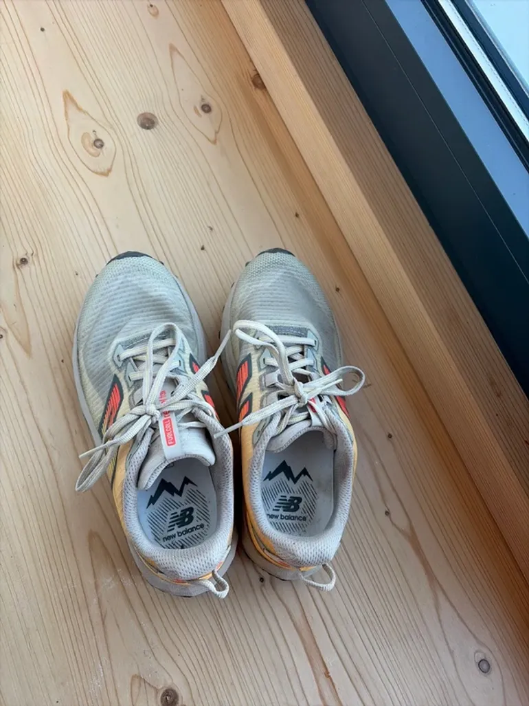 Used New Balance Trail Running Shoes bike — image 7 of 7