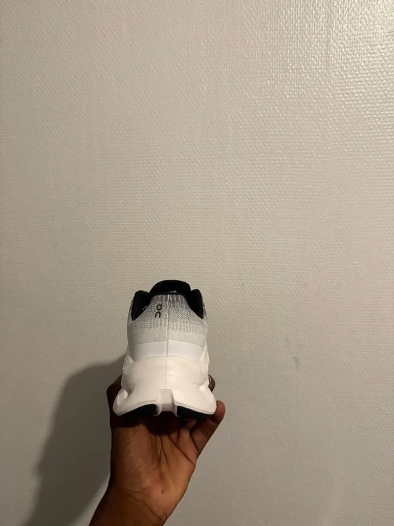 Used On Running Cloud bike — image 4 of 6