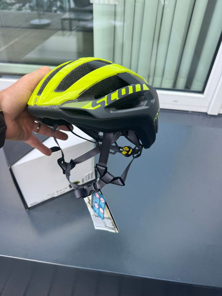Used Scott Centric Plus Helmet 2023 bike — image 3 of 3