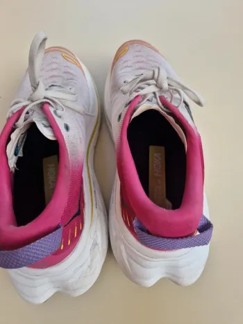 Used Hoka Bandit X bike — image 3 of 11
