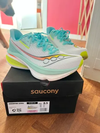 Used Saucony Endorphin Azura bike — image 3 of 6