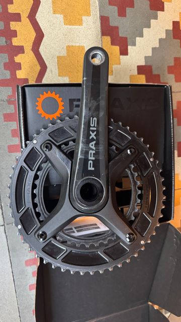 Używany Praxis Works Zayante Carbon M30 Crankset 2024 Drivetrain & Pedals