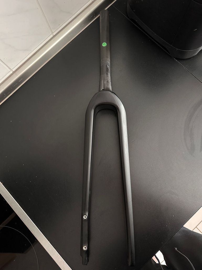 Tweedehands Rose Backroad Carbon Fork 2023 bike — afbeelding 2 van 8