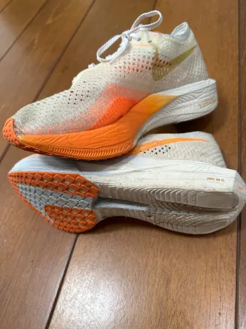 Used Nike Vaporfly ZoomX bike — image 4 of 8
