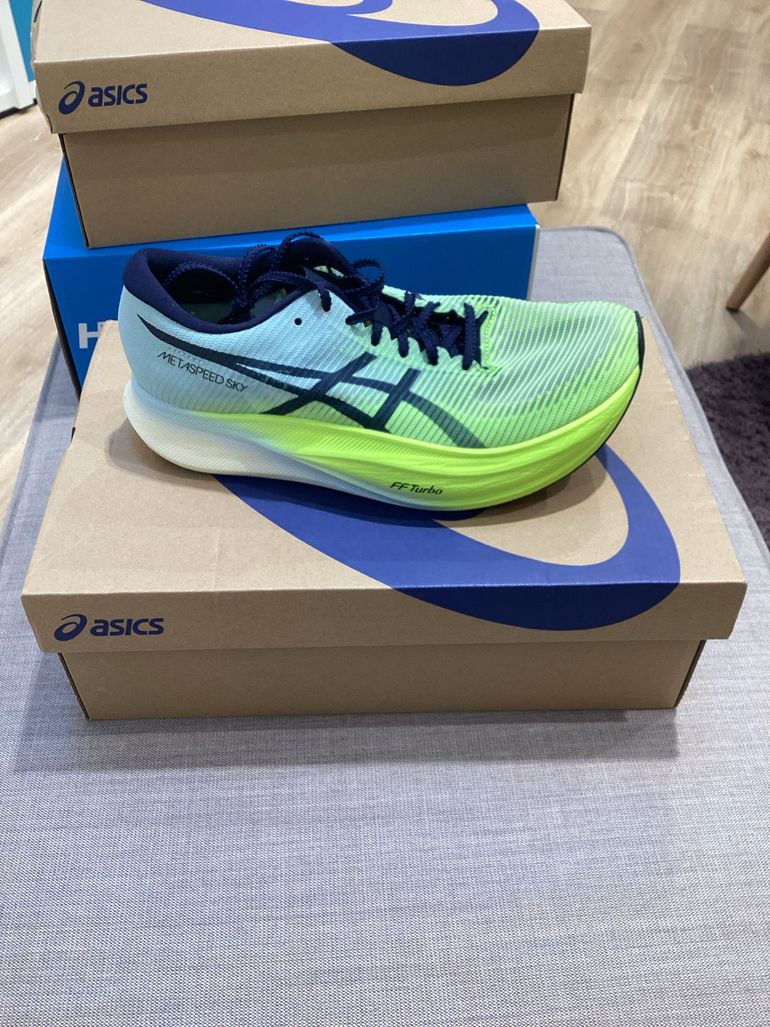 Brugt Asics Metaspeed Sky+ bike — billede 2 af 3
