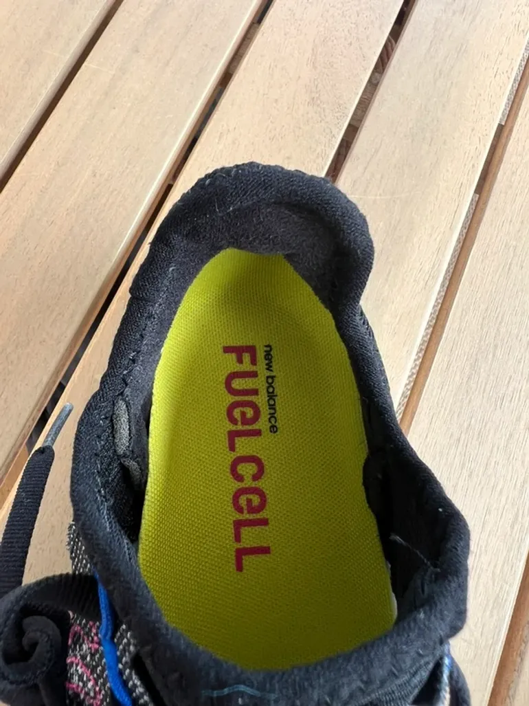 Used New Balance FuelCell Rebel V1 bike — image 7 of 8