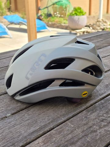 Giro Eclipse Spherical Helmet 2022 bike de segunda mano — imagen 4 de 5