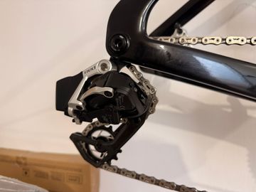 Brugt Sram RED AXS E1 2X12 Disc Powermeter 2026 bike — billede 3 af 12