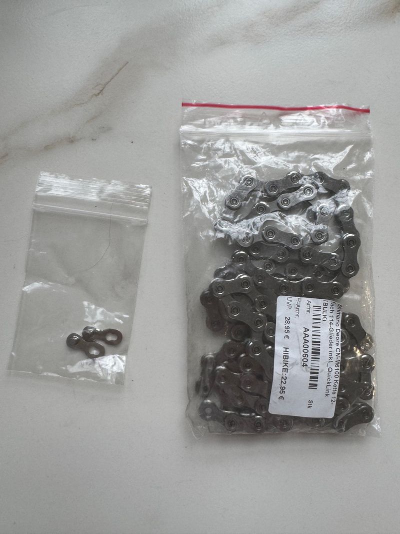 Shimano Deore CN-M6100 Chain Drivetrain & Pedals d'occasion