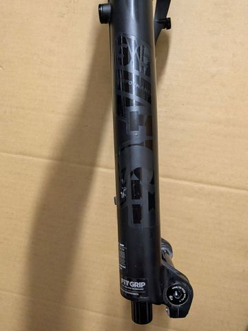 Tweedehands Fox 36 Elite Grip2 Fork 2024 bike — afbeelding 7 van 10
