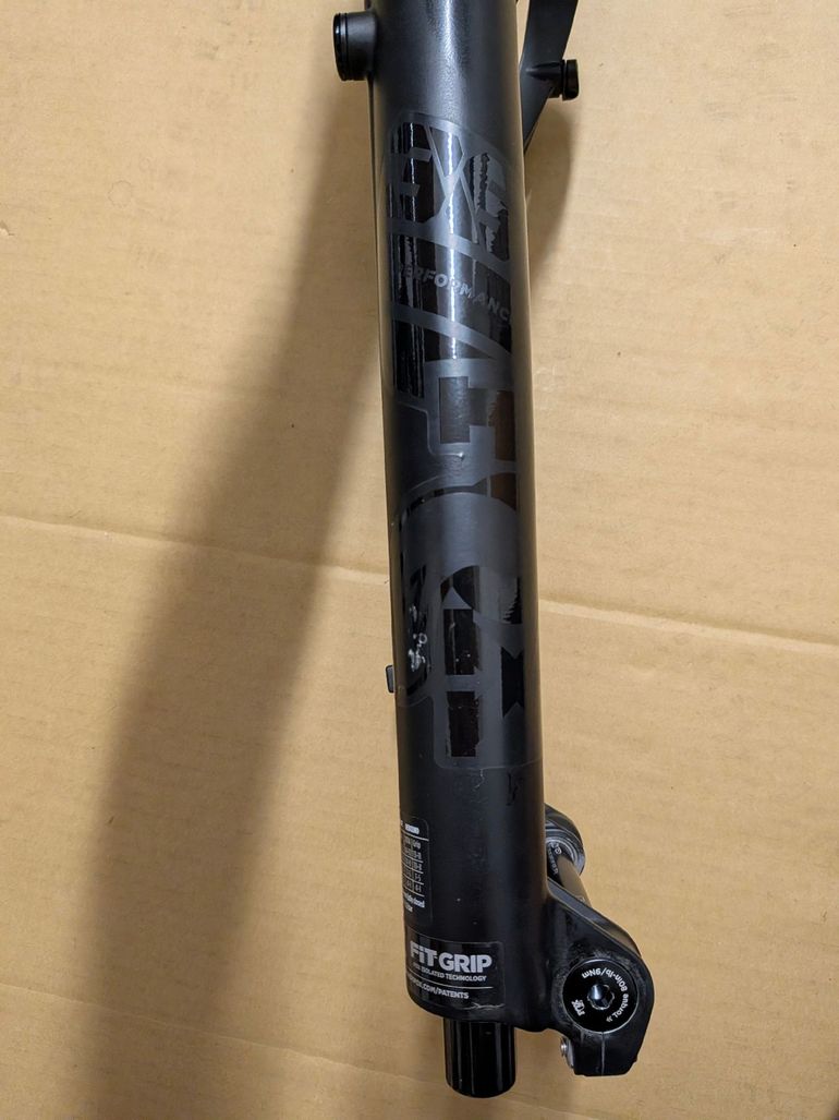 Brugt Fox 36 Elite Grip2 Fork 2024 bike — billede 7 af 10