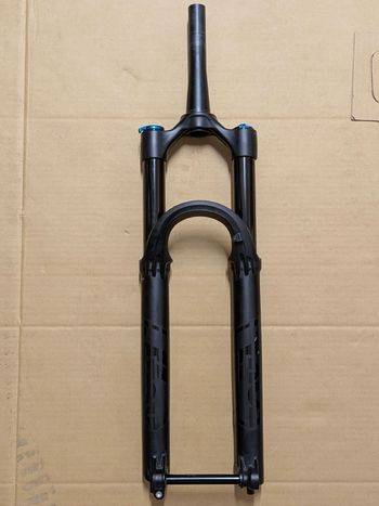 Brugt Fox 36 Elite Grip2 Fork 2024 bike — billede 2 af 10
