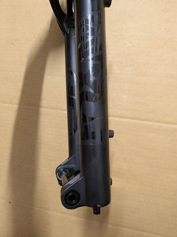Brugt Fox 36 Elite Grip2 Fork 2024 bike — billede 6 af 10