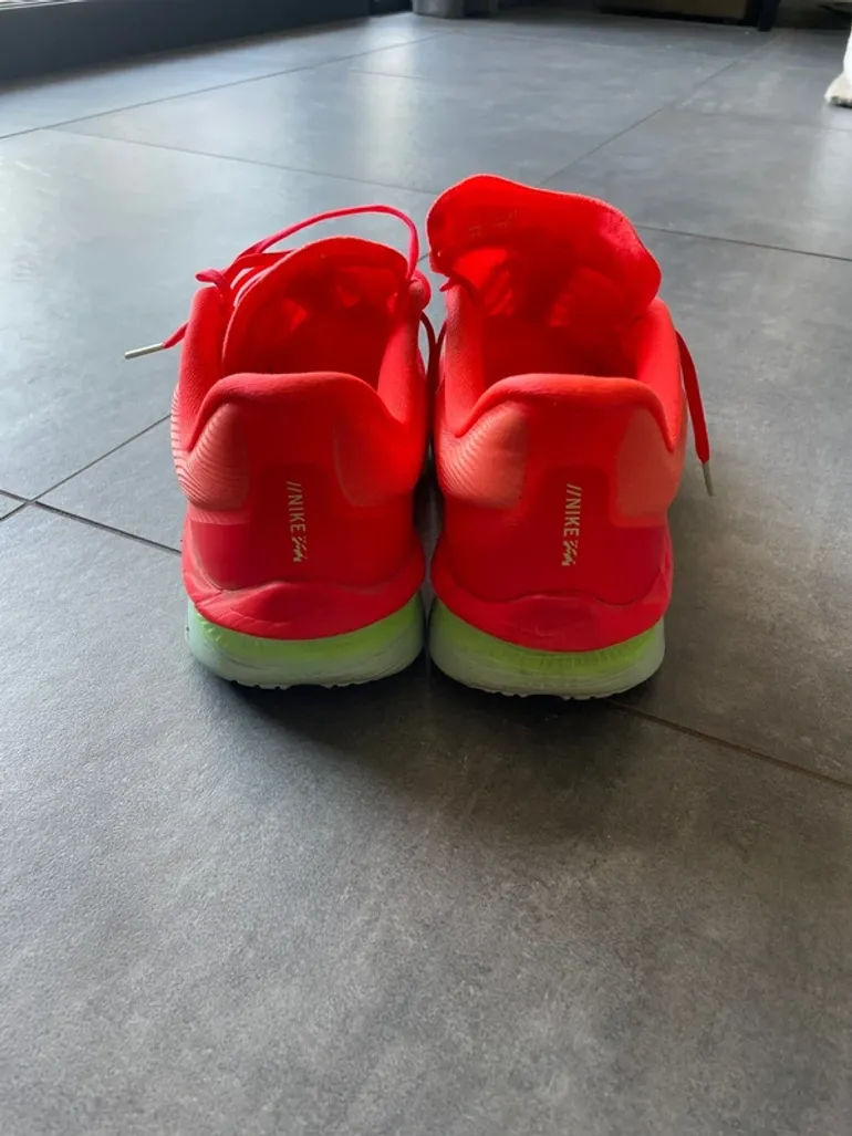 Used Nike Zoom Fly 06 bike — image 3 of 9