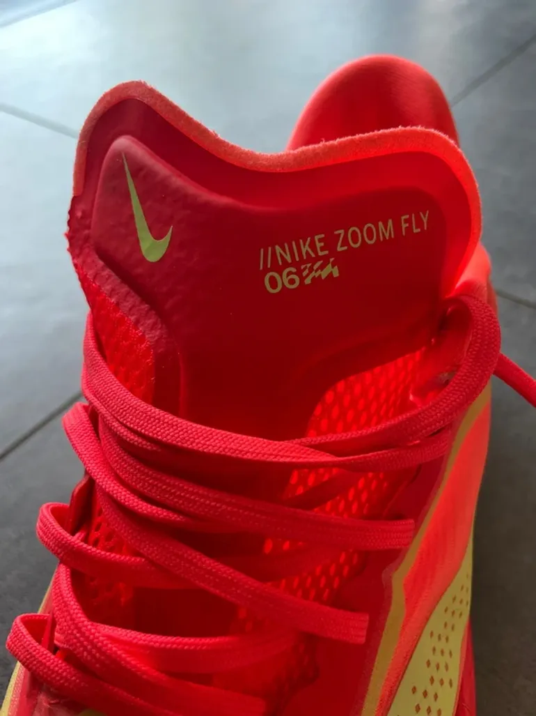 Used Nike Zoom Fly 06 bike — image 6 of 9