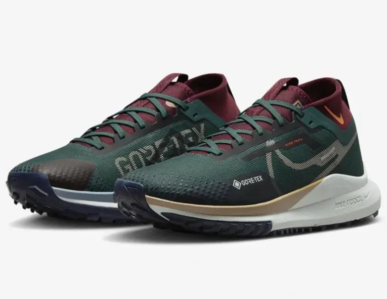 Tweedehands Pegasus Nike React Trail 4 GORE-TEX bike — afbeelding 6 van 6