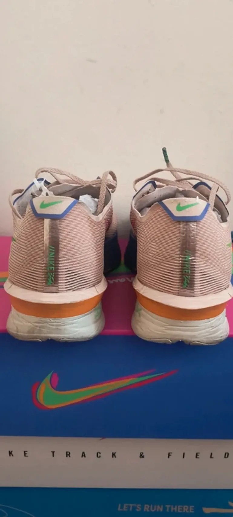 Used Scarpa Vaporfly 4 bike — image 2 of 10