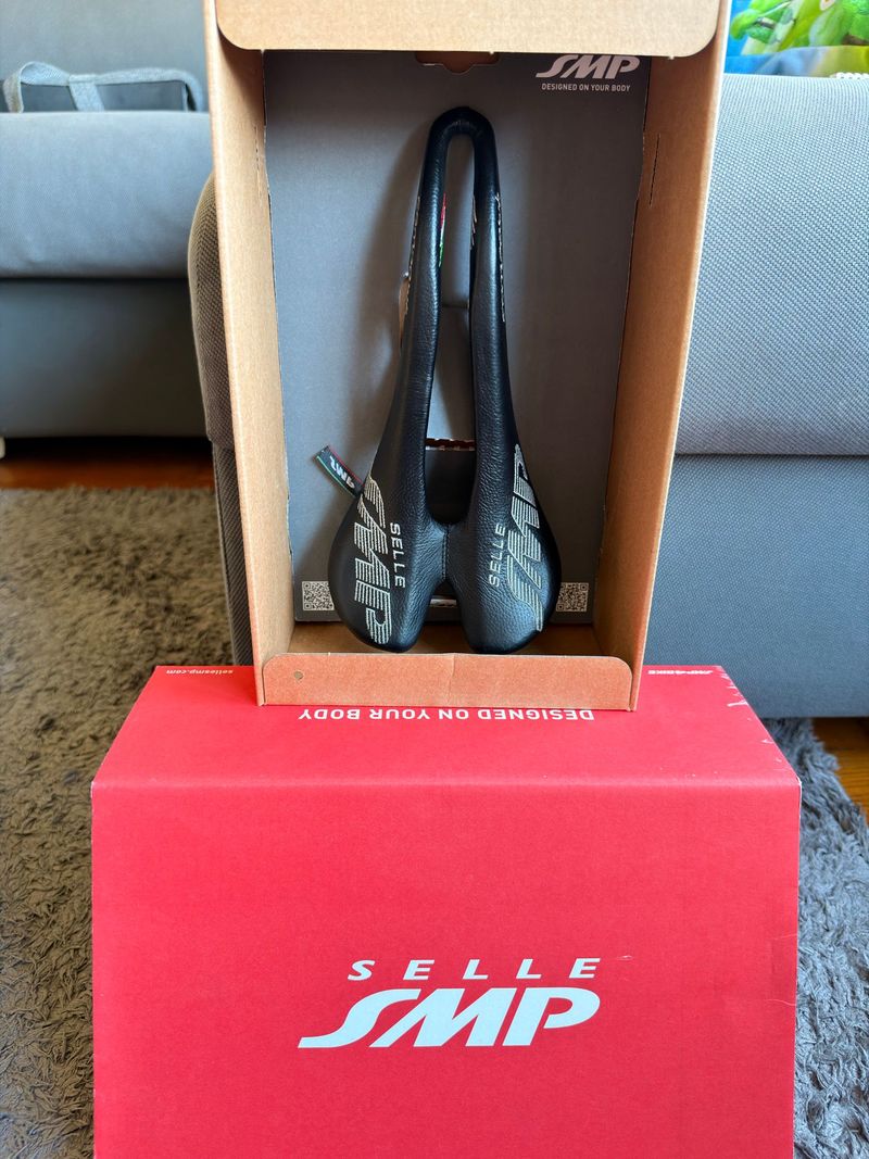 Selle Smp Composit 2025 Saddles & Seatposts usato