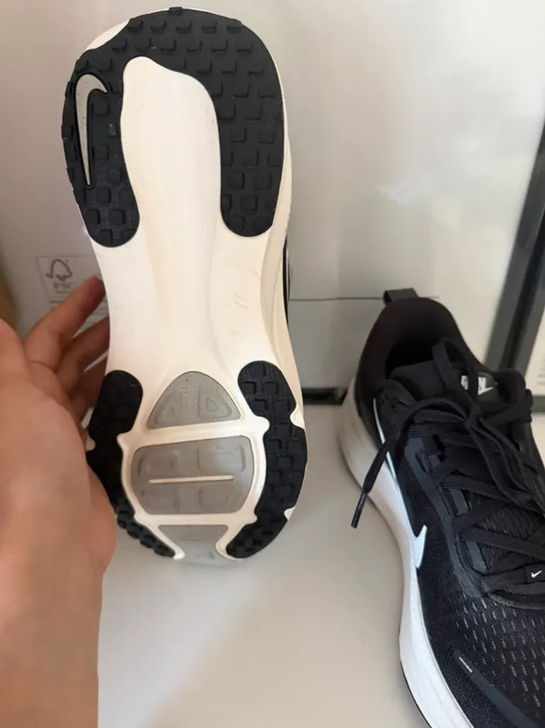 Gebrauchtes Nike Vomero 18 bike — Bild 8 von 12
