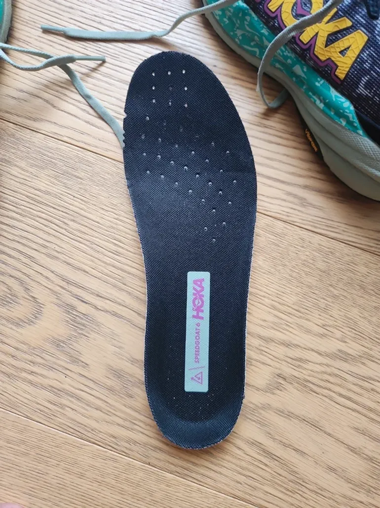 Hoka Running Shoes 40.5 bike usato — immagine 6 di 15