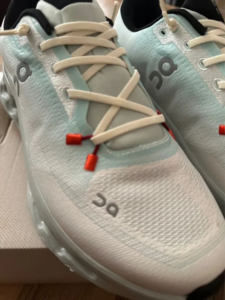 Used On Running shoes turquoise bike — image 3 of 6