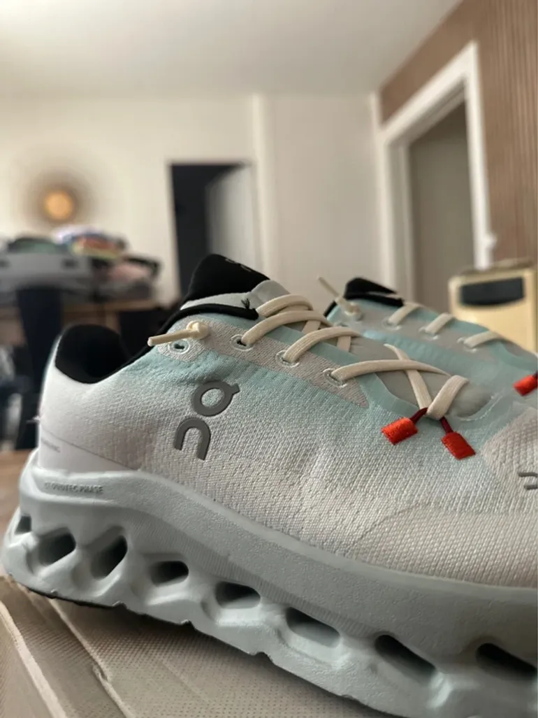 Used On Running shoes turquoise bike — image 2 of 6