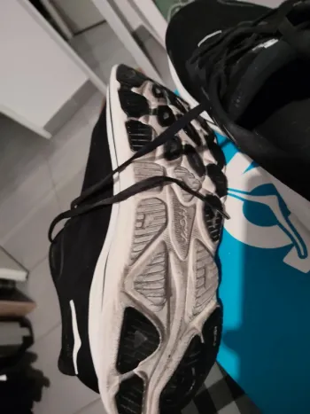 Hoka Clifton 10 bike usato — immagine 5 di 9