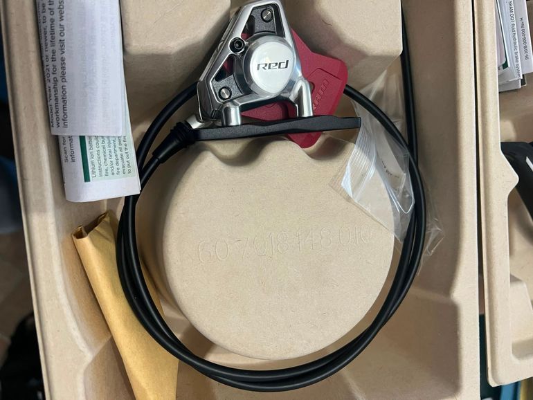Brugt Sram Red E1 Levers and Calipers 2026 bike — billede 3 af 5